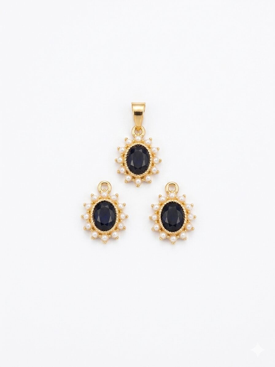 Charm Pearl Frame